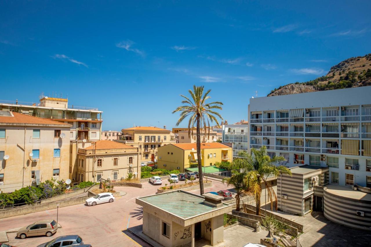 Queen'S House Cefalu Appartamento Vicino Il Mare المظهر الخارجي الصورة